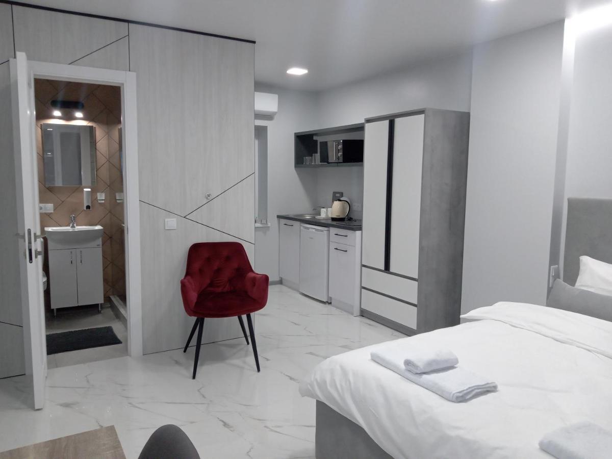 39 Apart Hotel Lwów Zewnętrze zdjęcie